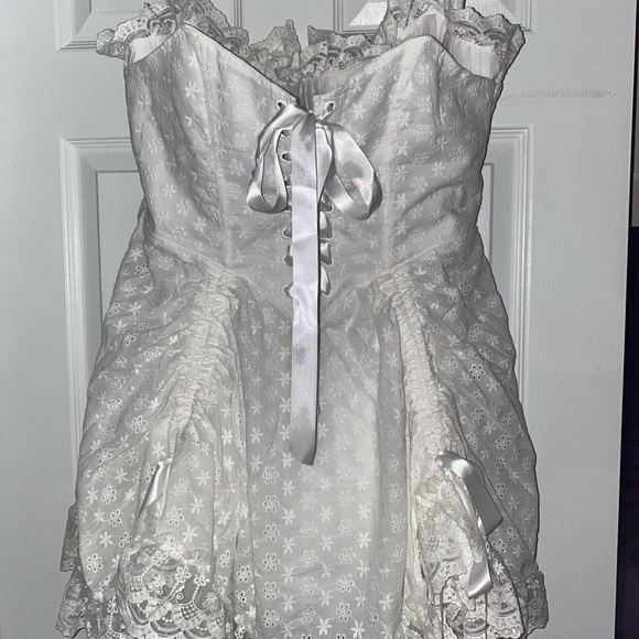 Sugar Thrillz Dress - Picture 4 of 4